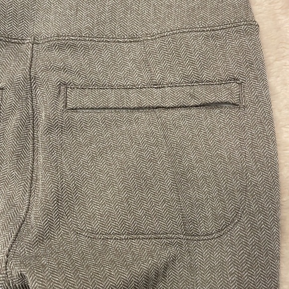 Athleta Delancey Herringbone Tight Grey Texture Size XS Back zipper pockets. - Picture 10 of 11